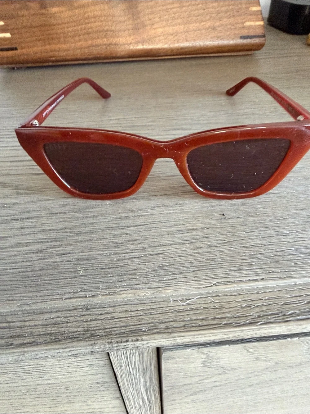 Diff Eyewear Women's Rectangular Sunglasses in Deep Red